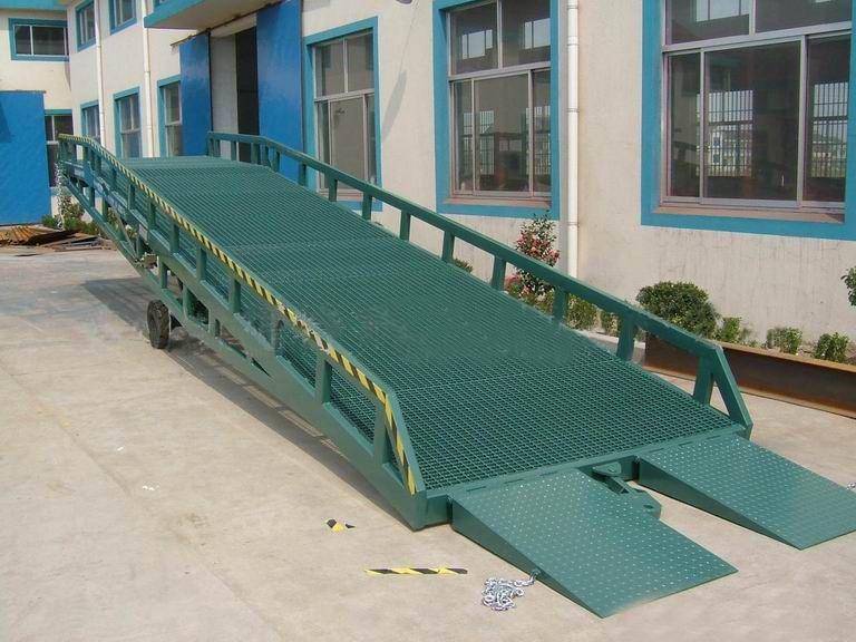 江西登车桥厂家